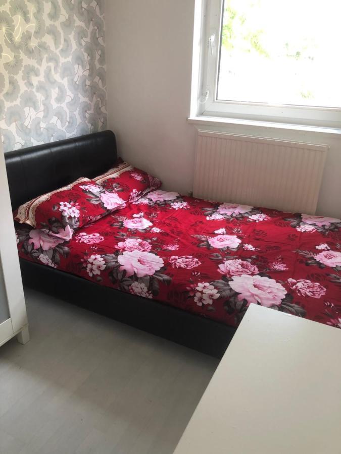 Отель East London Bethnal Green Экстерьер фото